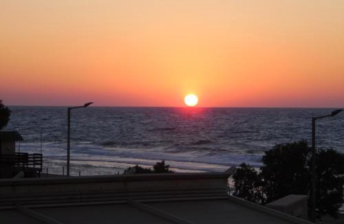 Agkisaras Apartment | Mike's Beach Apartments & Studios