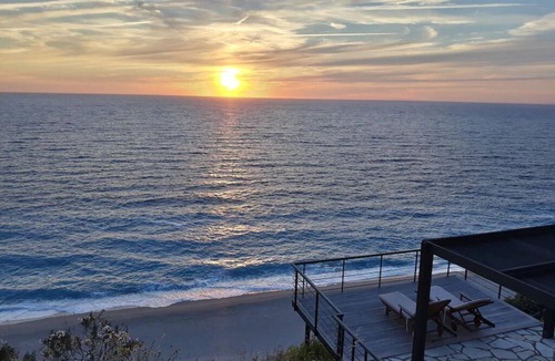 Agios Nikitas Villa | MILOS BAY VILLAS -Beachfront luxury villa with private pool, and stunning view