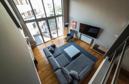 Gazi Apartment | Minimal Brand New Loft next to Subway