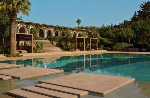 Agios Nikolaos Town Hotel | Minos Beach Art Hotel, a Member of Design Hotels