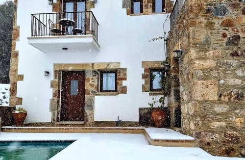 Agriles Villa | Minos Country Living Alexander maisonette with private pool