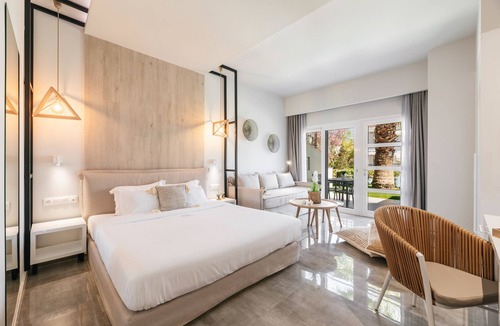 Haniotis Apartment | Minthi Boutique Apartments