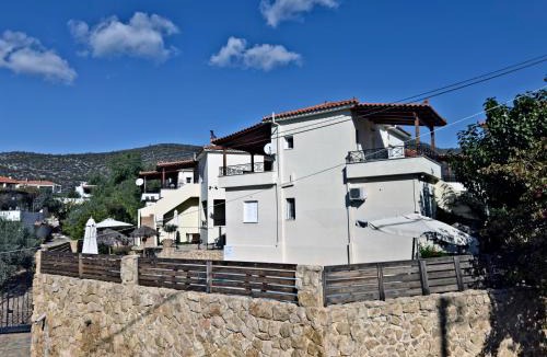 Korfos Villa | Miramar Complex - Korfos