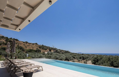 Agios Vasileios Villa | Mitatare Villas 1 - Evangelos, By Hellocrete