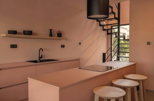 Preveza House | Mocha Villa "Left": Modern Sanctuary with Pool! Stay-Relax-Recharge in Preveza!