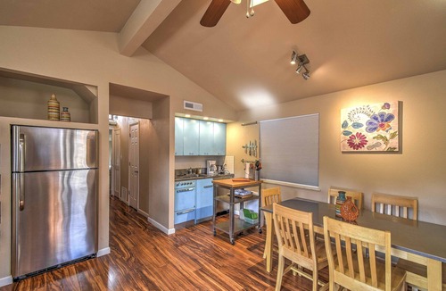 Manitou Springs Cabin | Modern Cabin Sleeps 5- Close in Manitou Springs and close to Garden of the Gods