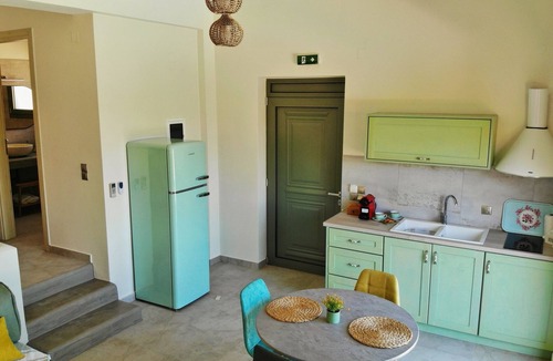 Trochalia House | Modern luxurious suite with private pool and sea view, Suite (STO)