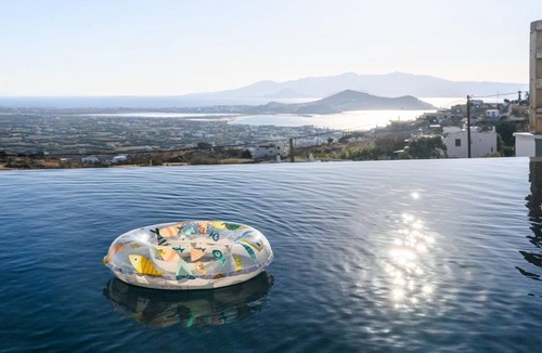 Naxos Town Villa | Modern Naxos Villa | Villa Xenios | 4 Bedrooms | Private Pool