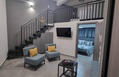 Old Quarter House | Modern old town house a few steps to the beach