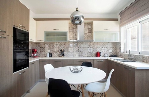 Saronikos Villa | Modern Stone Villa 6bedroom, with Private Pool, WiFi & Large Yard near Lagonisi