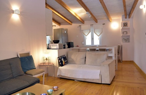 Maleme House | MOMENTUM X maisonette with swimming pool,quiet area,best sea view near the beach