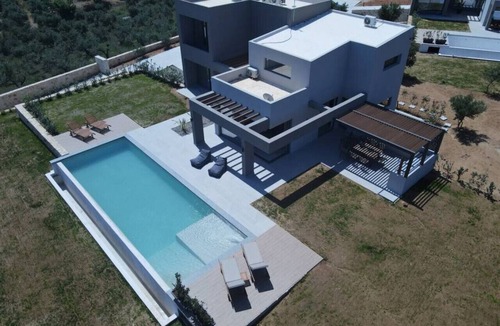Agia Marina House | Monaco Serene Villa 4BD 4BA