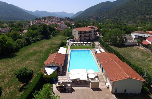 Klitoria Hotel | Mont Helmos Hotel