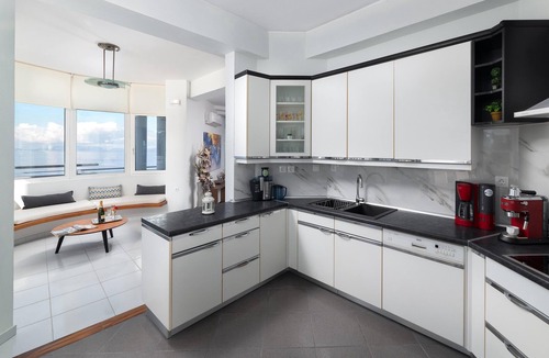 Petaloudes Villa | Monte Smith Luxury Villa
