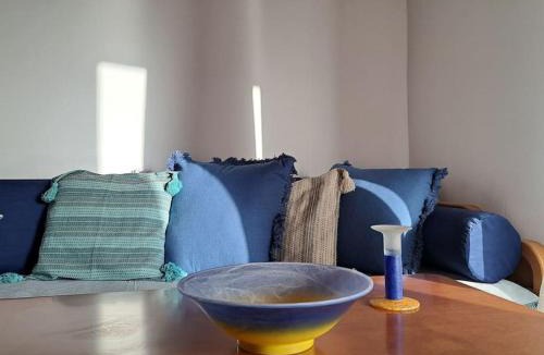 Kokinos Pirgos Apartment | Moonstone Seafront Suite