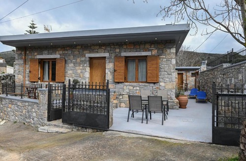 Kounelion House | Mountain House Perampela