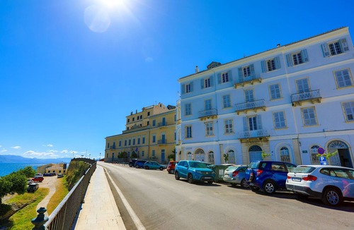 Old Town House | Mouragia House: A charming Corfu Town house
