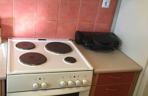 Kropia Apartment | My place is located in a quiet neighbour.Comfortable place and fully equipped.
