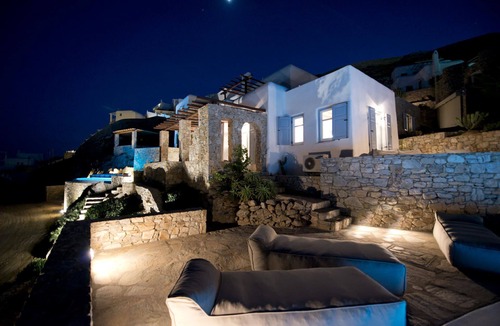 Psarou Villa | My Rental Homes - Villa Amon with panoramic view and private swimming pool