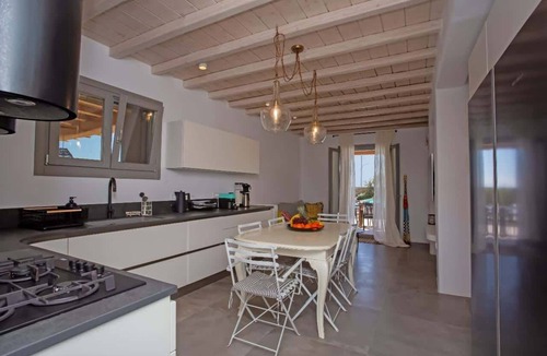 Paraga Villa | Mykonian Luxury 4 Bd Villa Filyra w Private pool