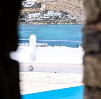 Psarou Villa | Mykonos in White
