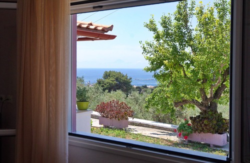 Patitiri Cottage | Myrtillos Cottage, Modern style ,great views , close to facilities