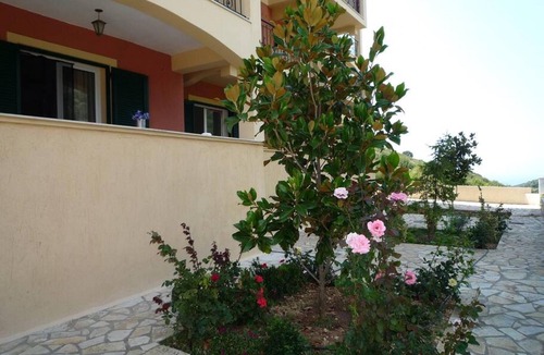 Dhrakata Apartment | Myrtos Cottages Polimnia