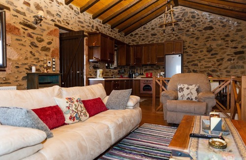 Pikoulianika Villa | Mystras Luxury House In The Hills