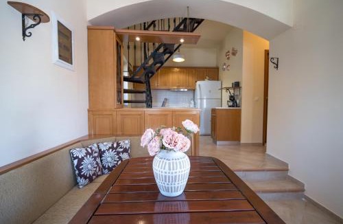 Pedi House | Mythos House - Seaside Retreat in Pedi