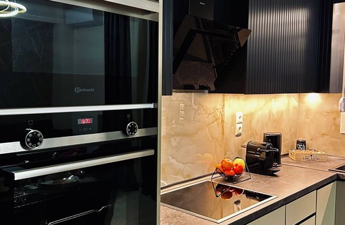Larissa Apartment | Nadia's Luxury Apartment