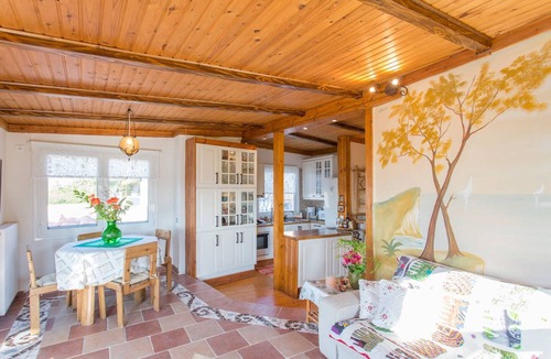 Anavyssos Villa | Nadia's Traditional Greek house