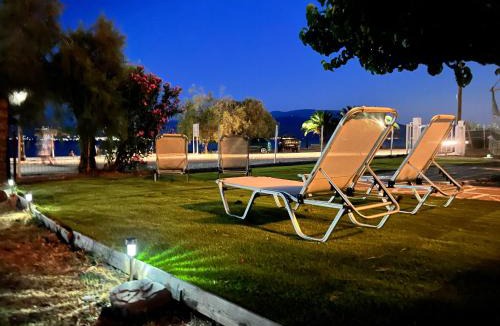 Marathias House | Nafpaktos PebBle Apartments in Marathias