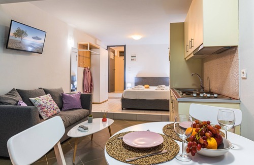Potokaki Apartment | Naftilos Residences I