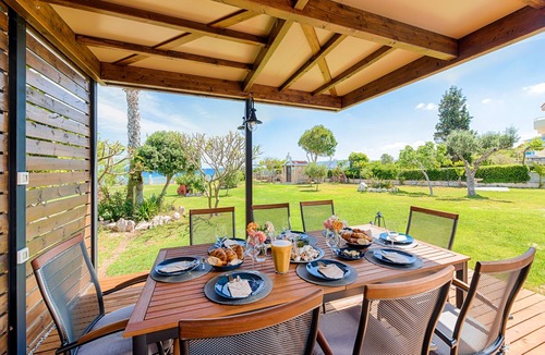 Ialyssos House | Nastazia Luxury Beach House