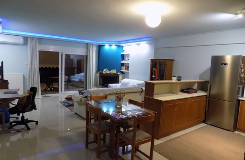 Volos City Centre Apartment | Natalys 2 Bd Gorgeous Apt in Volos