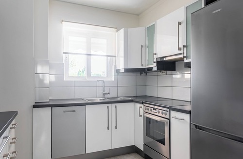 Marousi Apartment | Naturally Bright 3BR Flat in Marousi