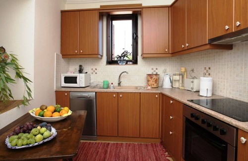 Karvelas Cottage | "Nature Oasis: Filanthi's Retreat in East Mani"