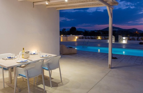 Naxos Town Villa | Naxian Lounge Villas | Villa II with private pool