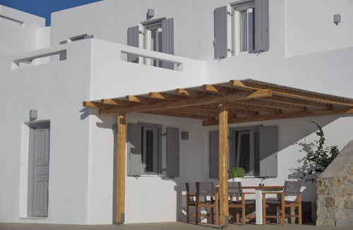 Maragas Villa | Naxos Aigli Junior villas & Master villa.dream blue.think light.