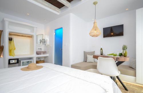 Plaka Apartment | Naxos Island Escape Suites