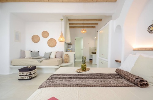 Agios Prokopios House | Naxos Nature Suites