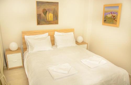 Thissio Apartment | Neighborly Nest - Apartment in the heart of Athens