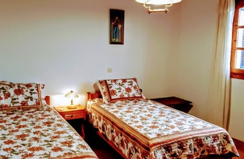 Leivathos House | Nerissa Bungalows No.4, near the beach