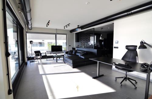 Ladadika Apartment | Nero Luxury Flat by Zennova