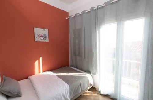 Old Town Apartment | Nestia Retreats Ano Poli - Spacious Apartment