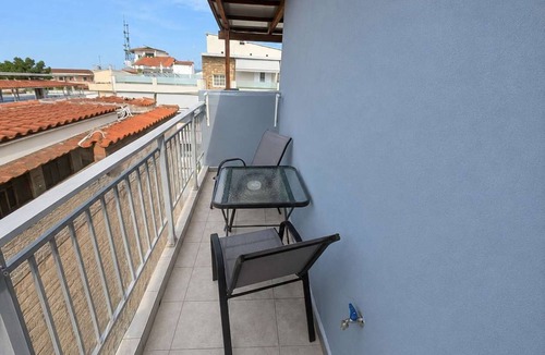 Sarti Condo | New Horizon Sarti - Double Room with Balcony G1