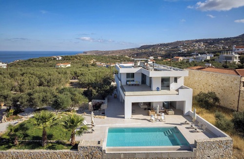 Plaka Villa | [NEW] Villa Serenity, w/5 bedrooms, Pool, Seaview, Tennis Court & Gym