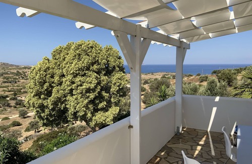 Pitsidia House | New villa with sea view in elevated secluded location with pool & solar