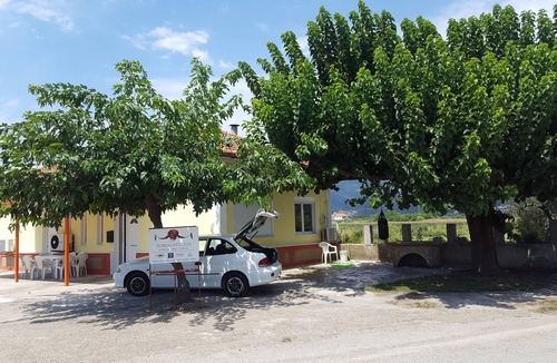 Gefira Mpania House | Nice beaches beautiful little town perfect place in Greece Castle to explore