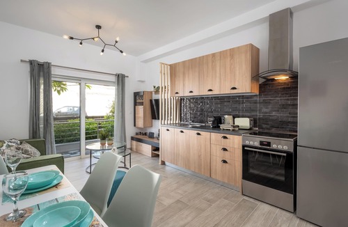 Petaloudes Apartment | Nice n Cosy Apartment I